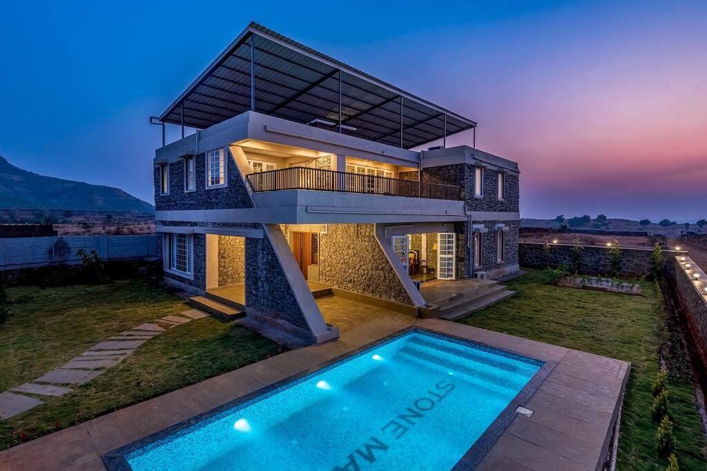 Stone Mansion By Phoenix Stays Igatpuri Eksteriør bilde
