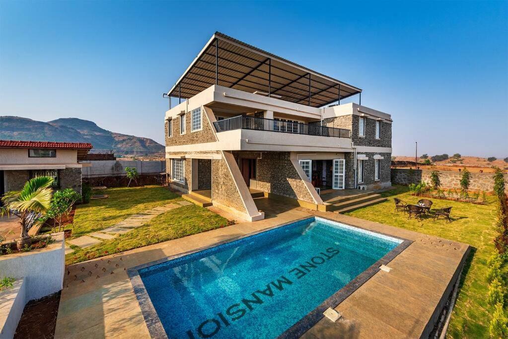 Stone Mansion By Phoenix Stays Igatpuri Eksteriør bilde